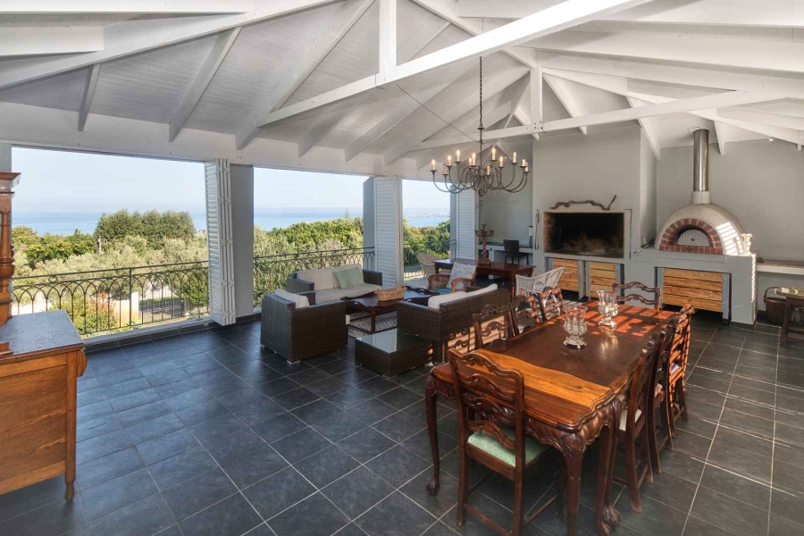 7 Bedroom Property for Sale in Voelklip Western Cape